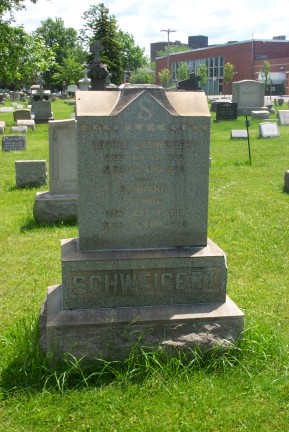 Gravestone of George and Barbara Schweigert