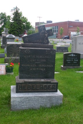 Gravestone of Martin and Magdalena Uebelhoer